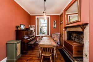 Dining room- click for photo gallery